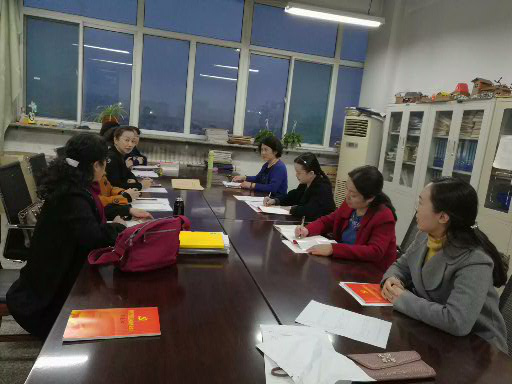 学前幼儿教工党支部召开组织生活会民主评议党员